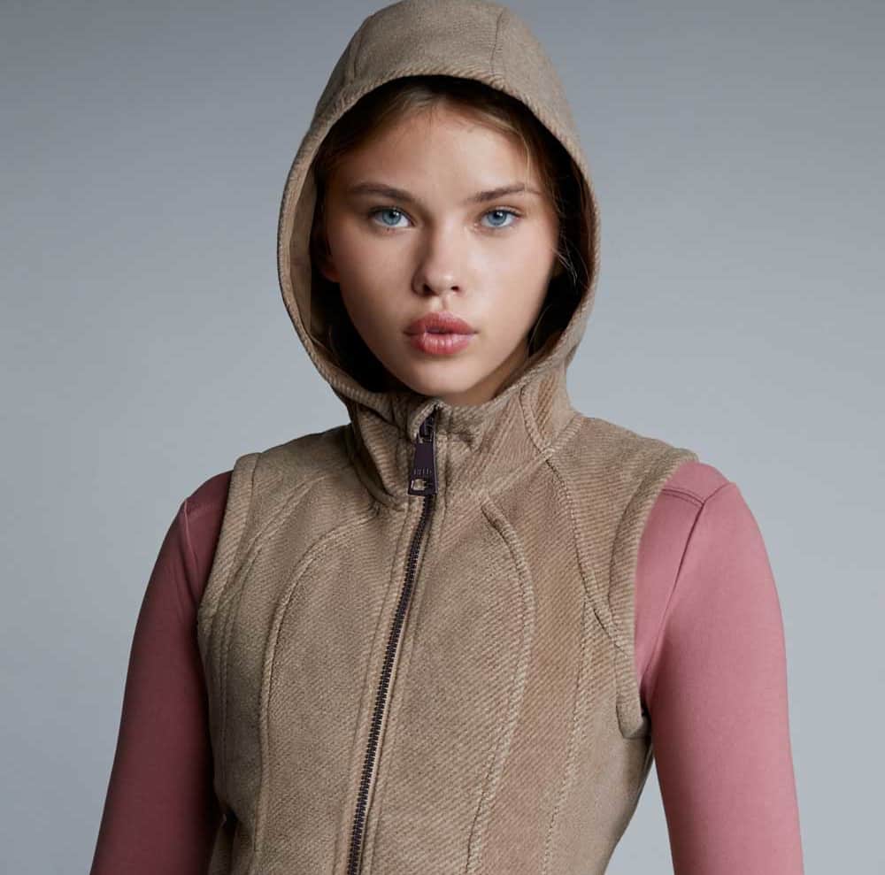 ROPA ABRIGADORA CHALECO HOLLY LAND 1214