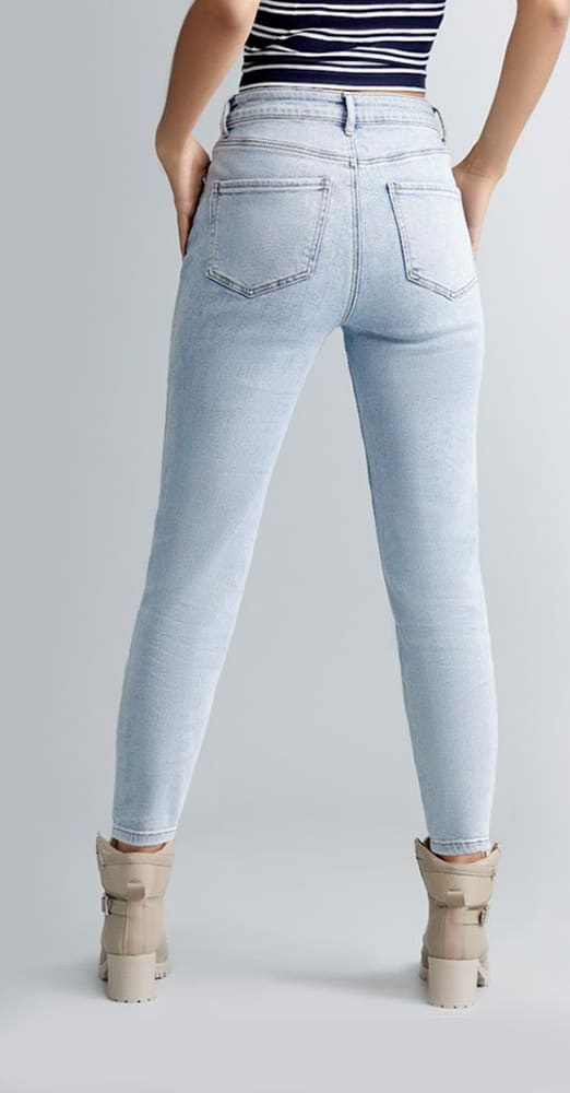 ROPA CASUAL JEANS ATMOSPHERE DNM MELI