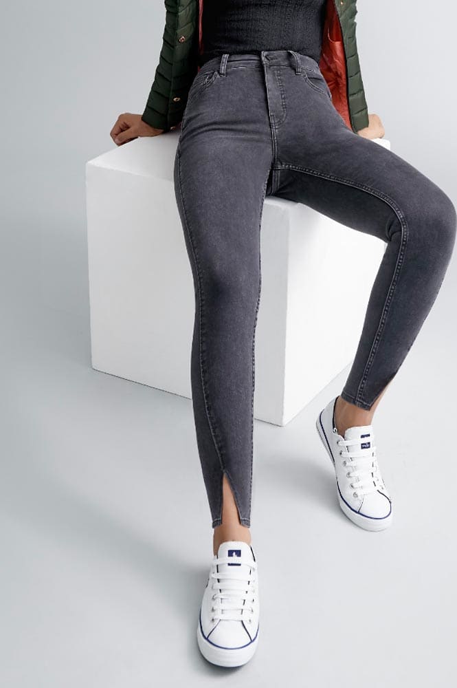 ROPA CASUAL JEANS ATMOSPHERE DNM TOP3