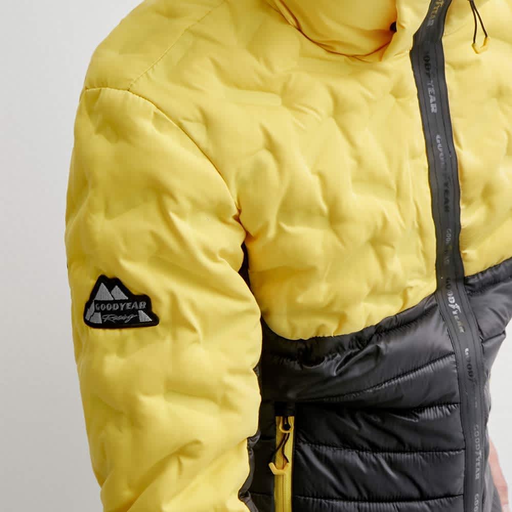 ROPA ABRIGADORA CHAMARRA GOODYEAR 2601