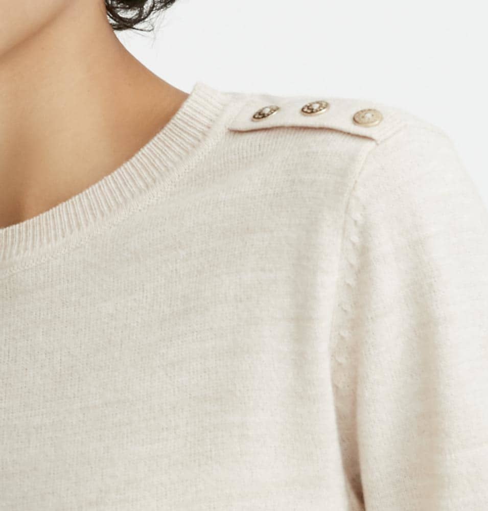 SWEATER BÁSICO CERRADO CUELLO REDONDO